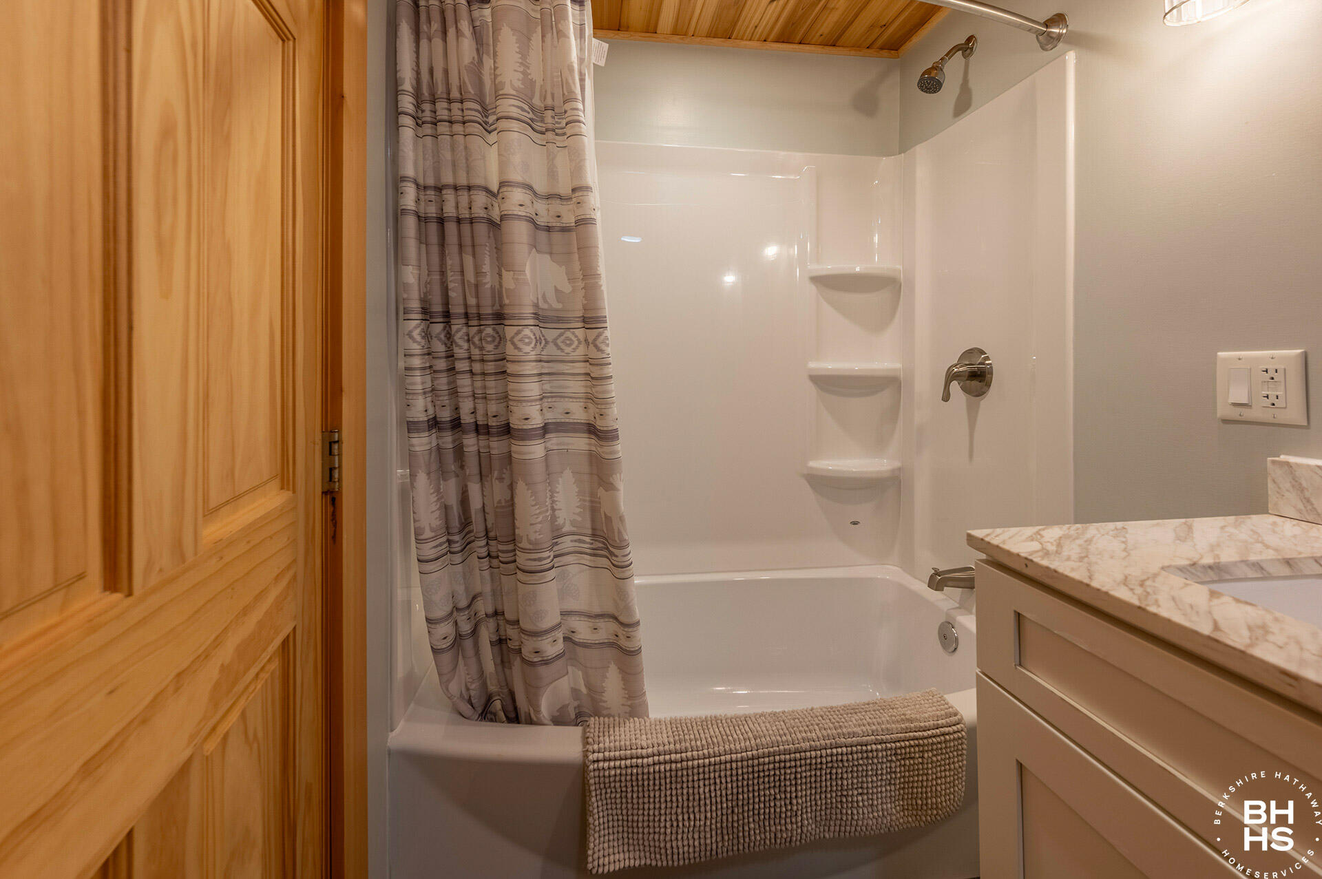 1361 New York 30 Tupper Lake NY 12986