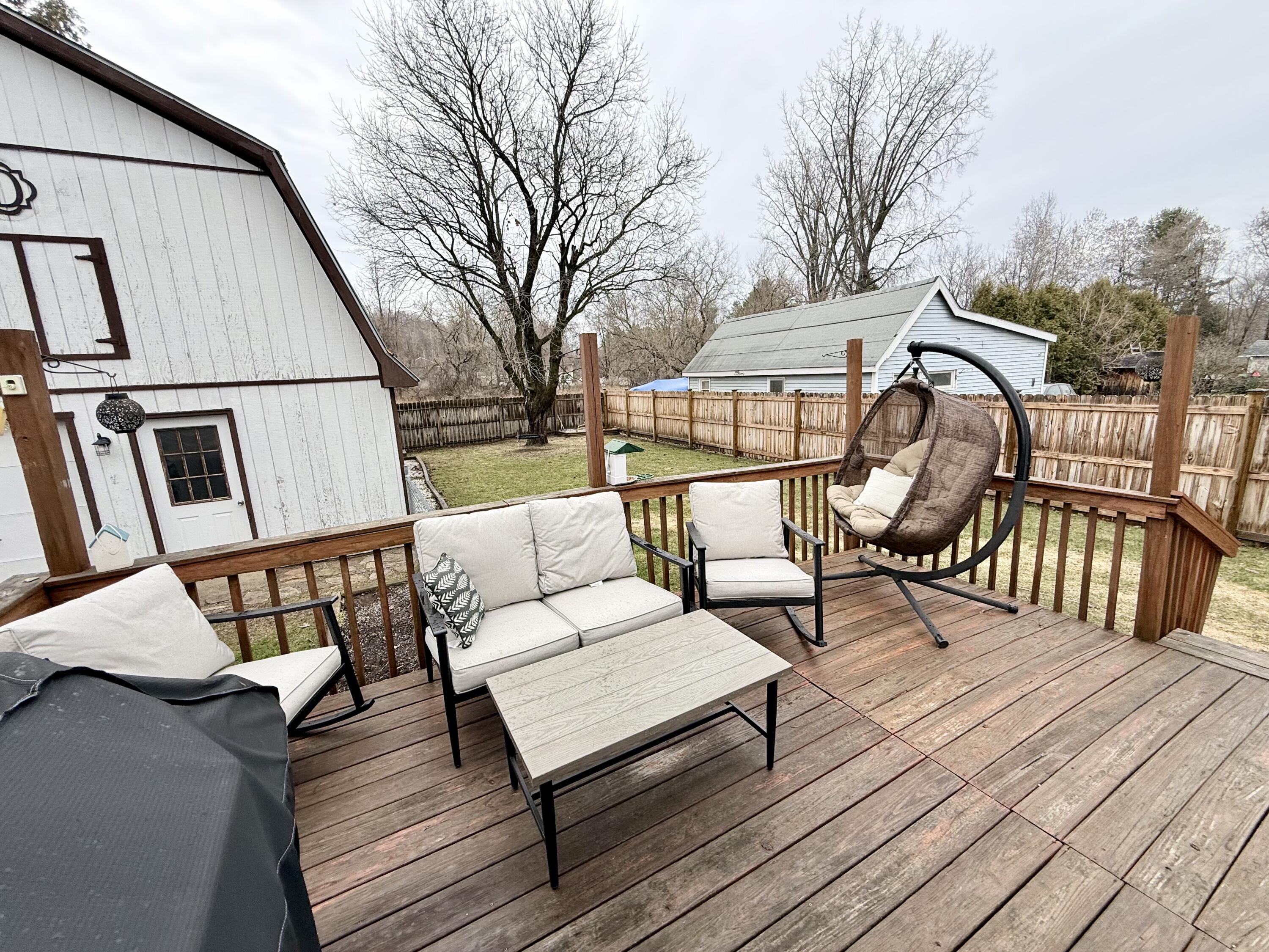 2017 New York 22b Morrisonville NY 12962