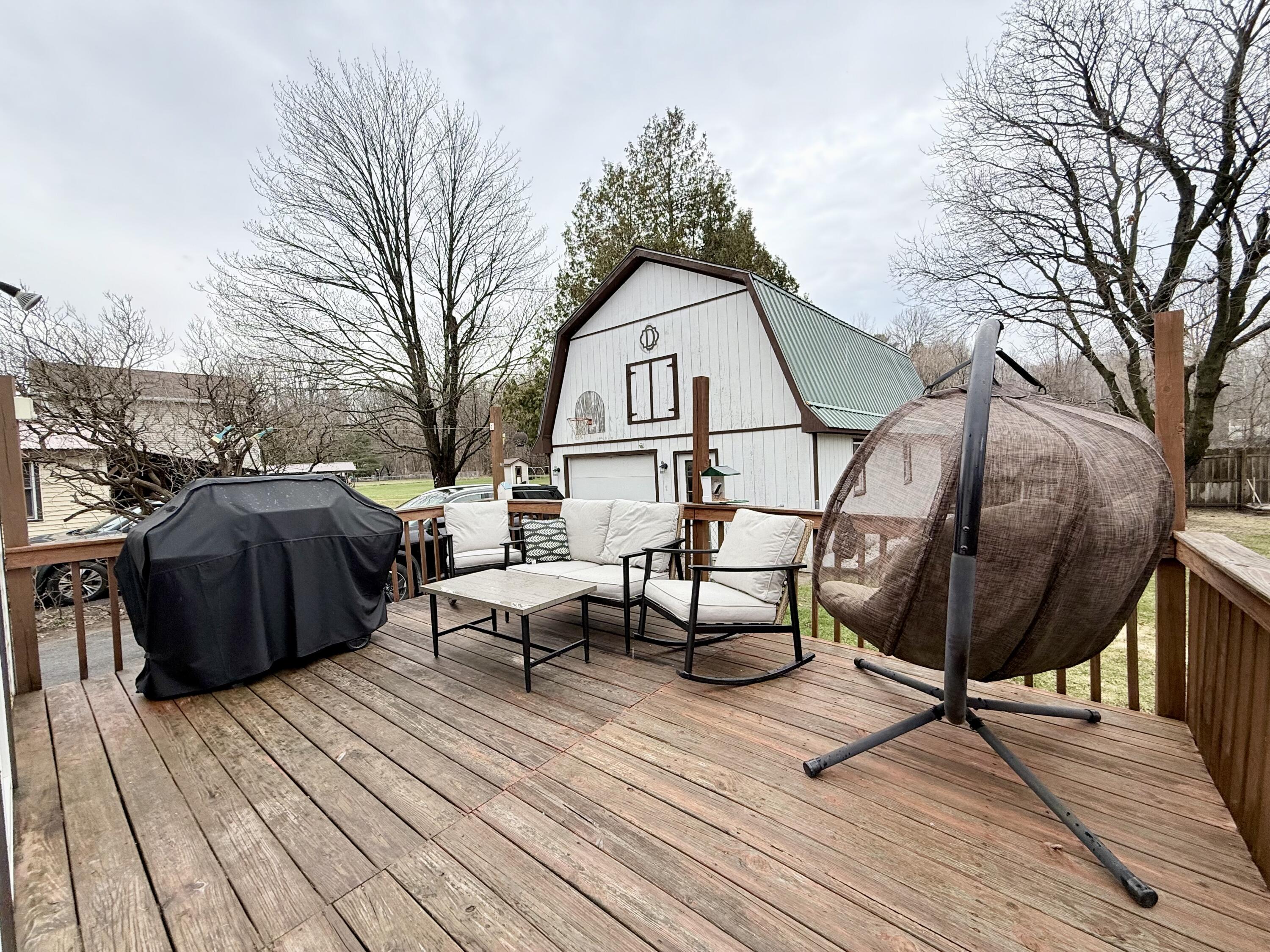 2017 New York 22b Morrisonville NY 12962
