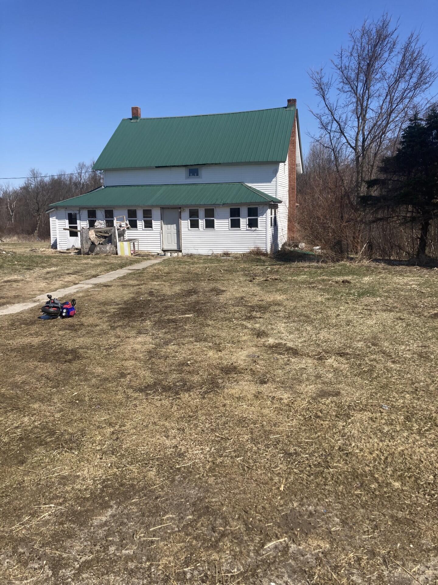 81 Hogan Road Chateaugay NY 12920