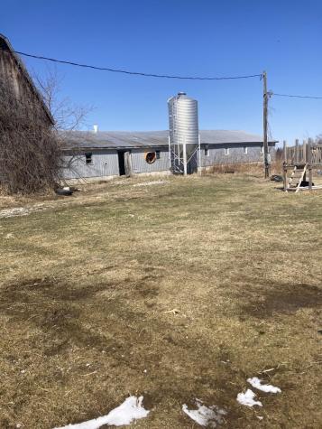 81 Hogan Road Chateaugay NY 12920