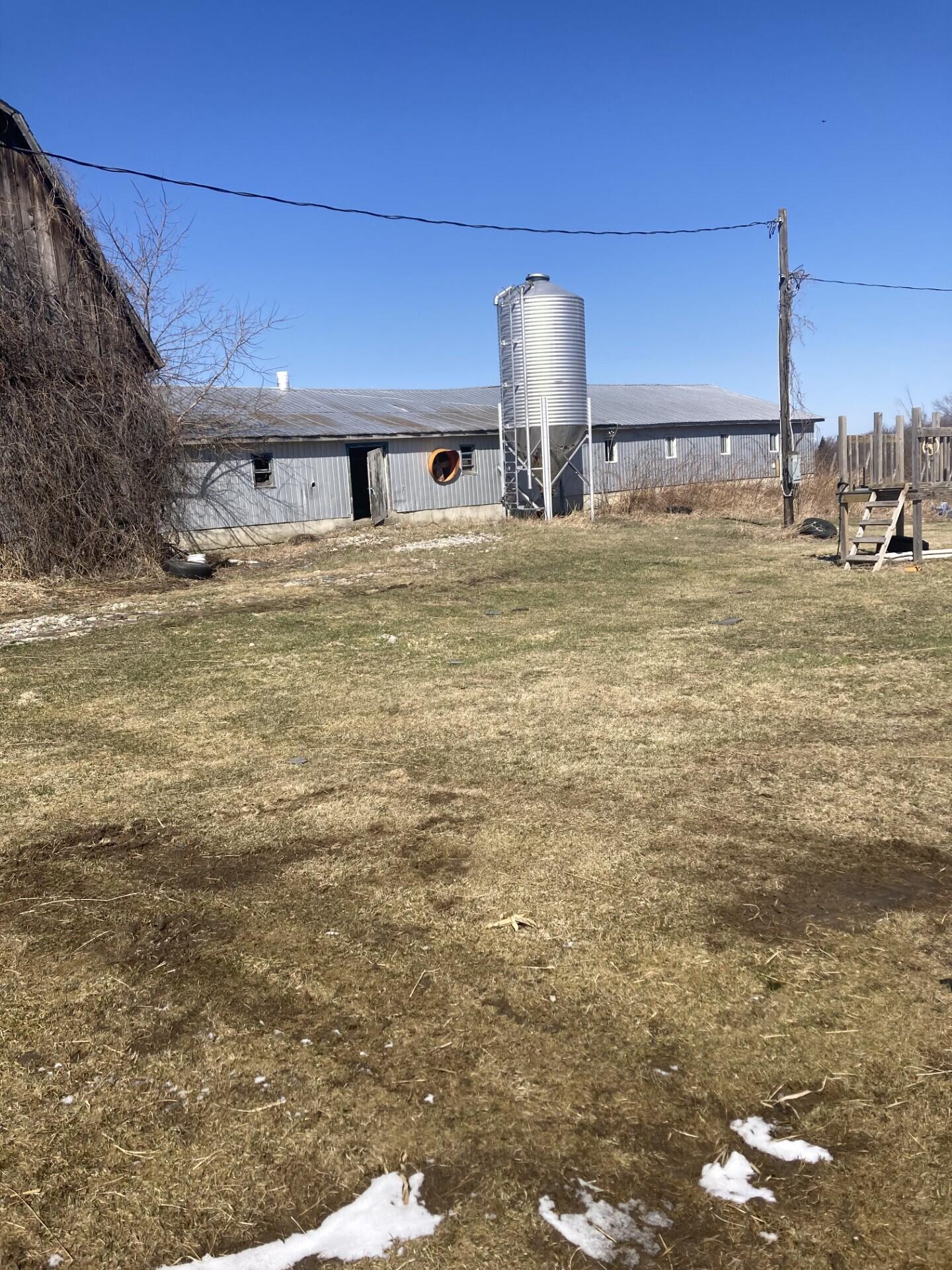 81 Hogan Road Chateaugay NY 12920