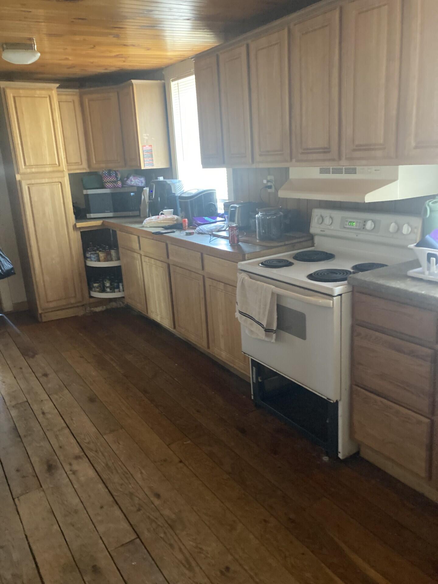 81 Hogan Road Chateaugay NY 12920