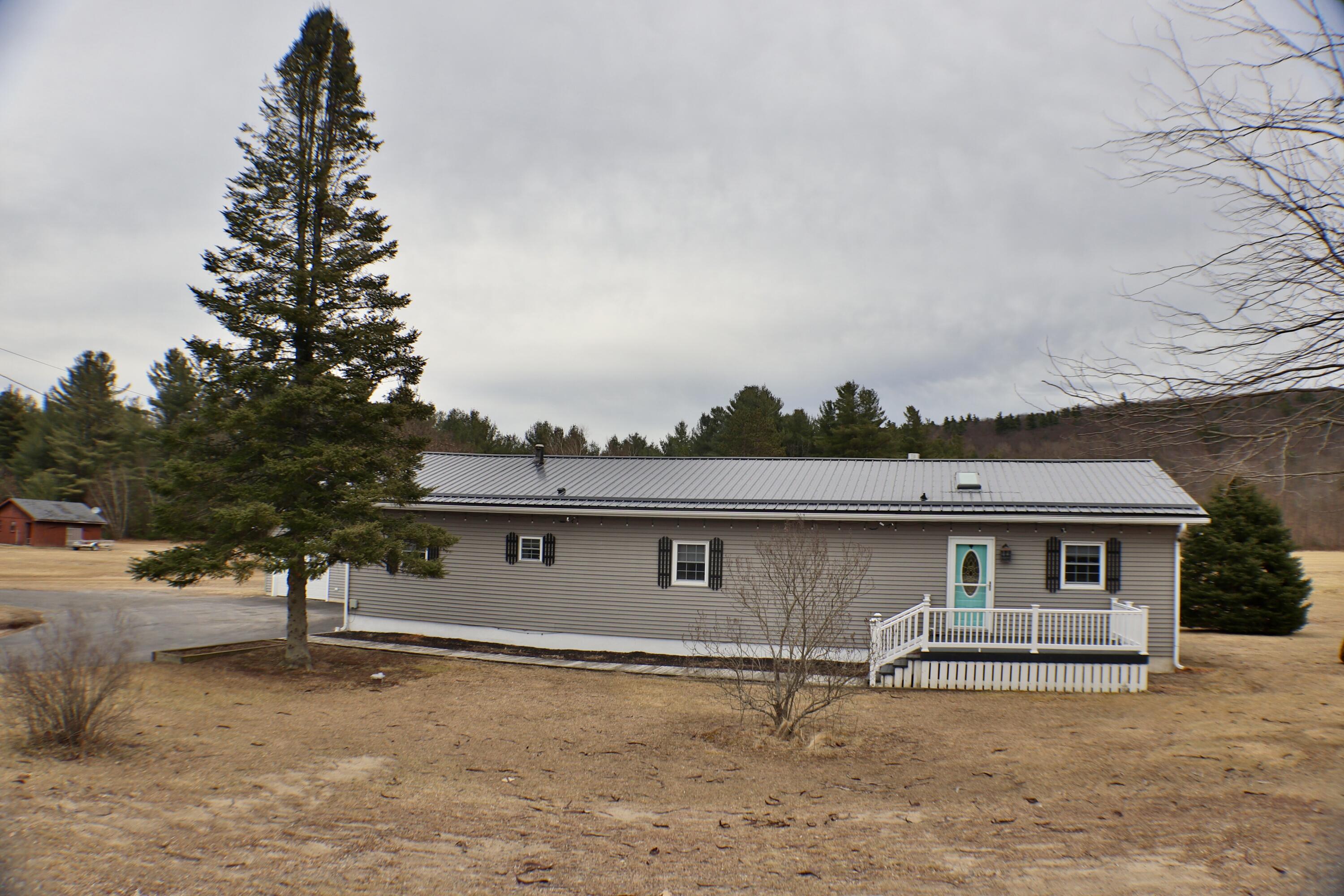 808 Clintonville Road Peru NY 12972