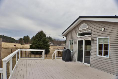 808 Clintonville Road Peru NY 12972