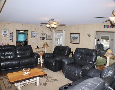 808 Clintonville Road Peru NY 12972