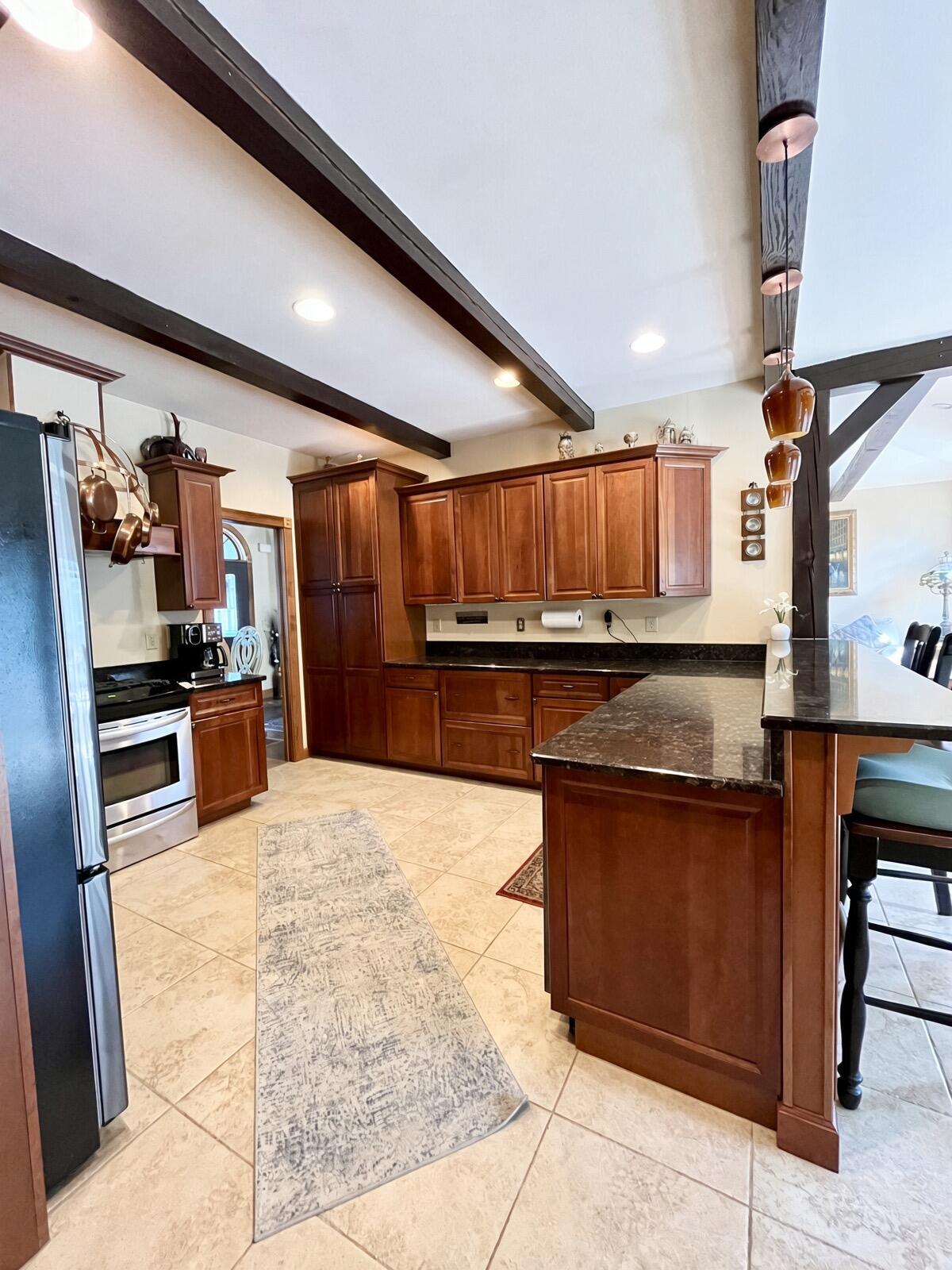 10 Willow Way Morrisonville NY 12962