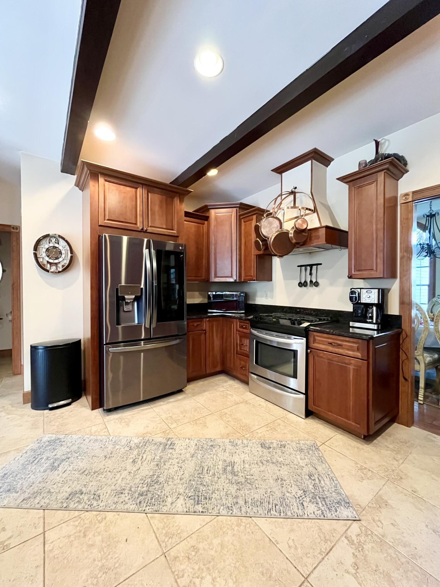 10 Willow Way Morrisonville NY 12962