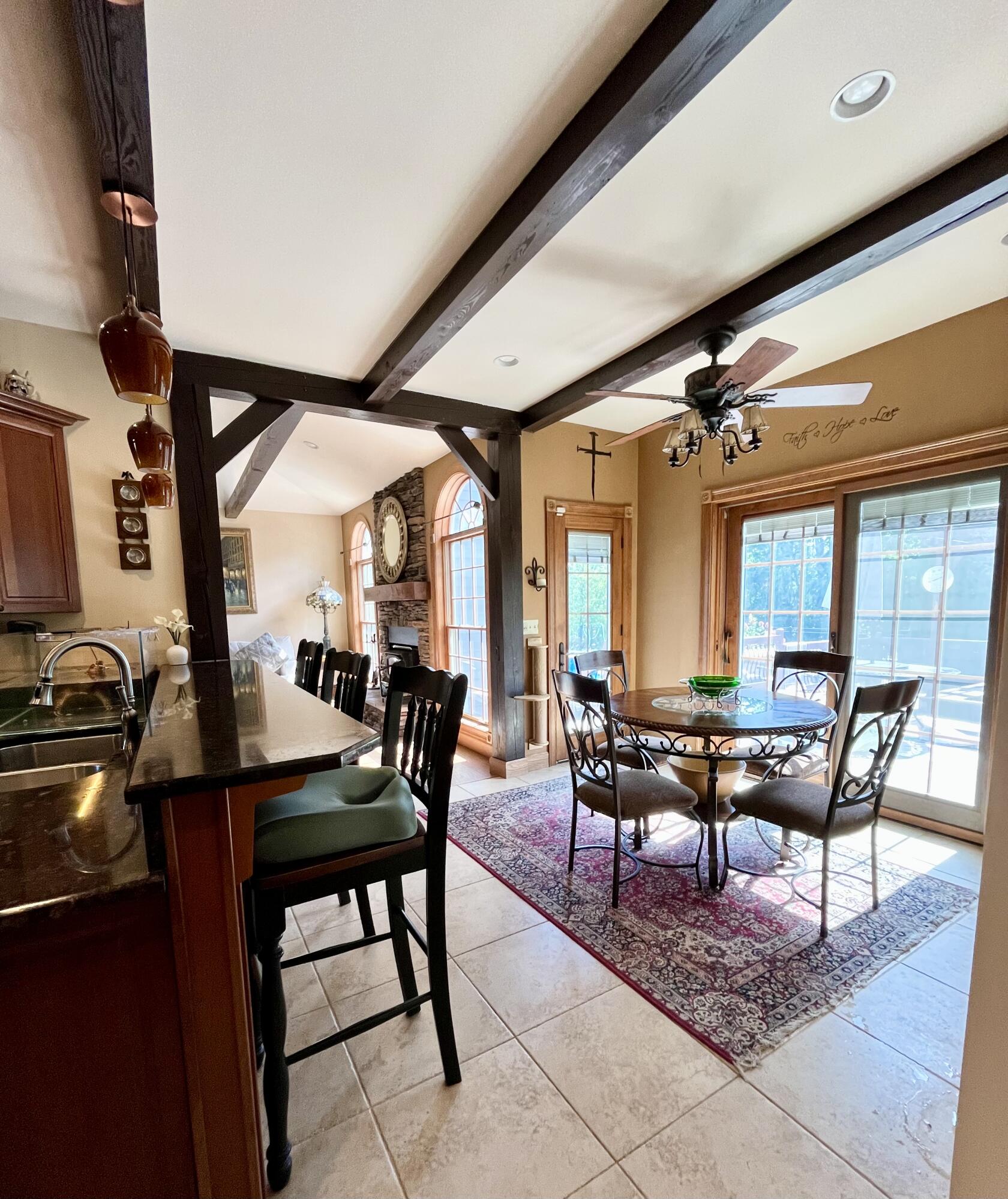 10 Willow Way Morrisonville NY 12962