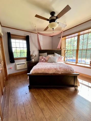 10 Willow Way Morrisonville NY 12962
