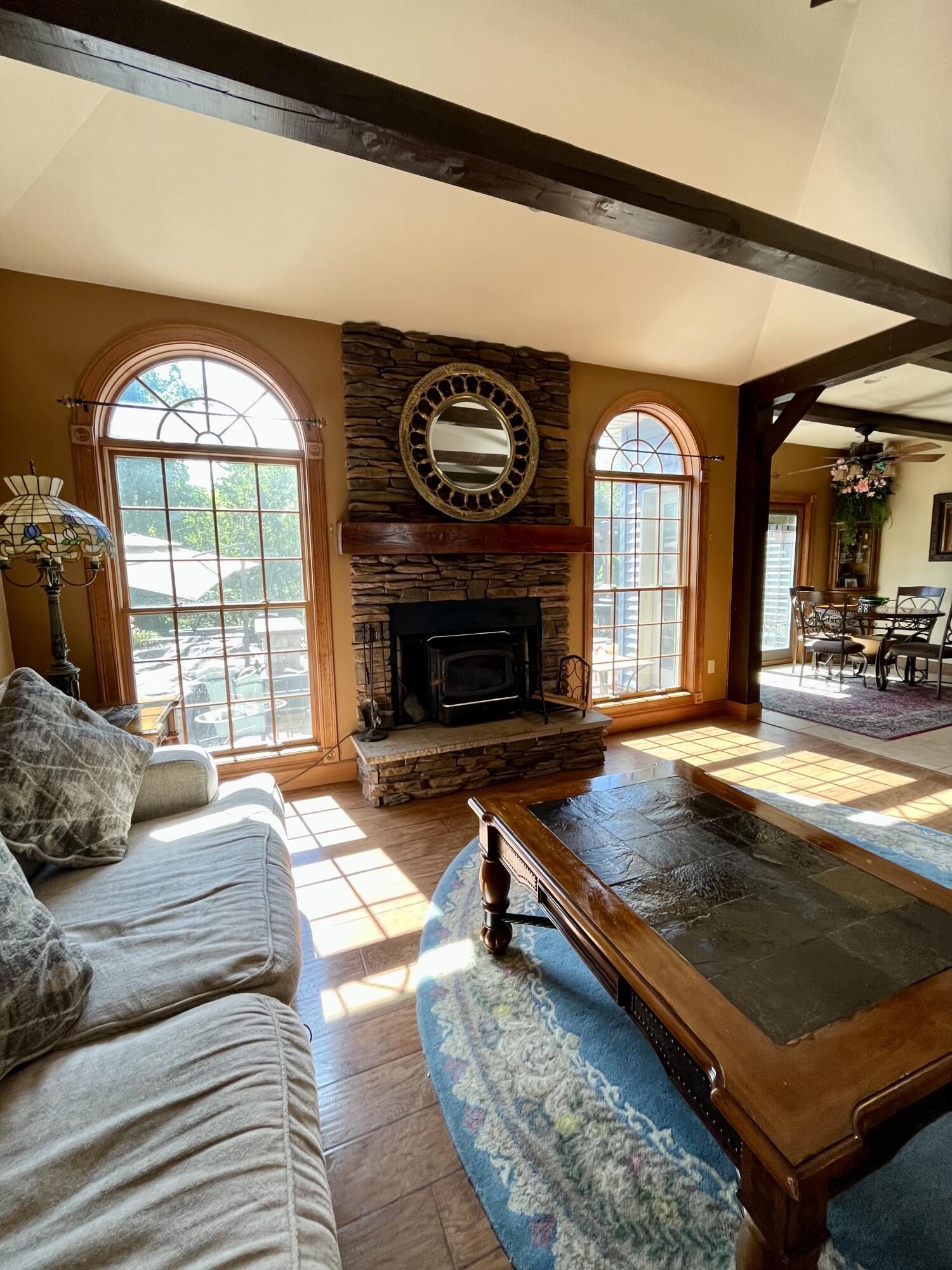 10 Willow Way Morrisonville NY 12962