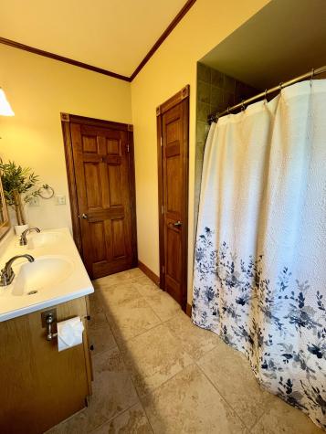10 Willow Way Morrisonville NY 12962
