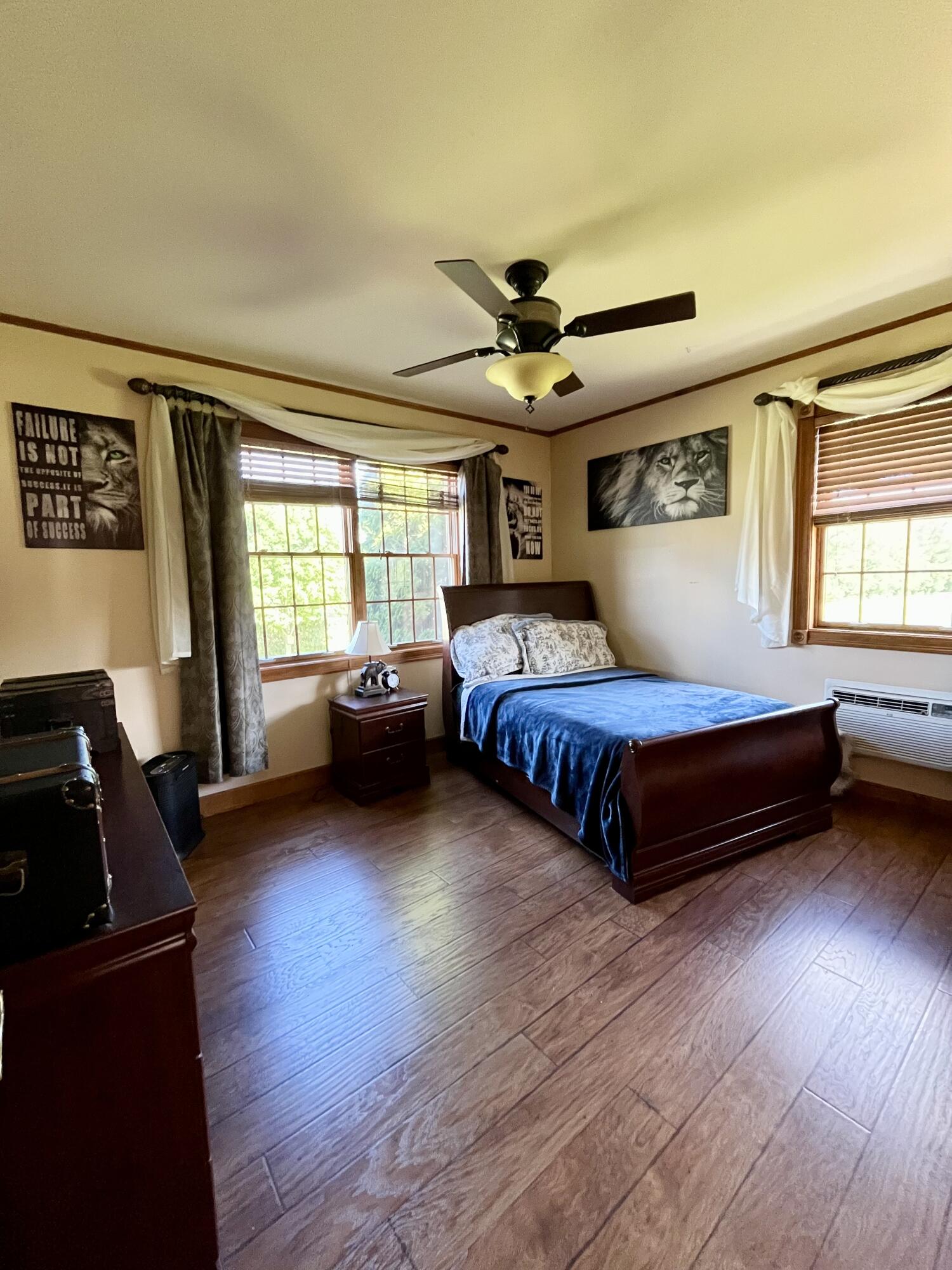 10 Willow Way Morrisonville NY 12962