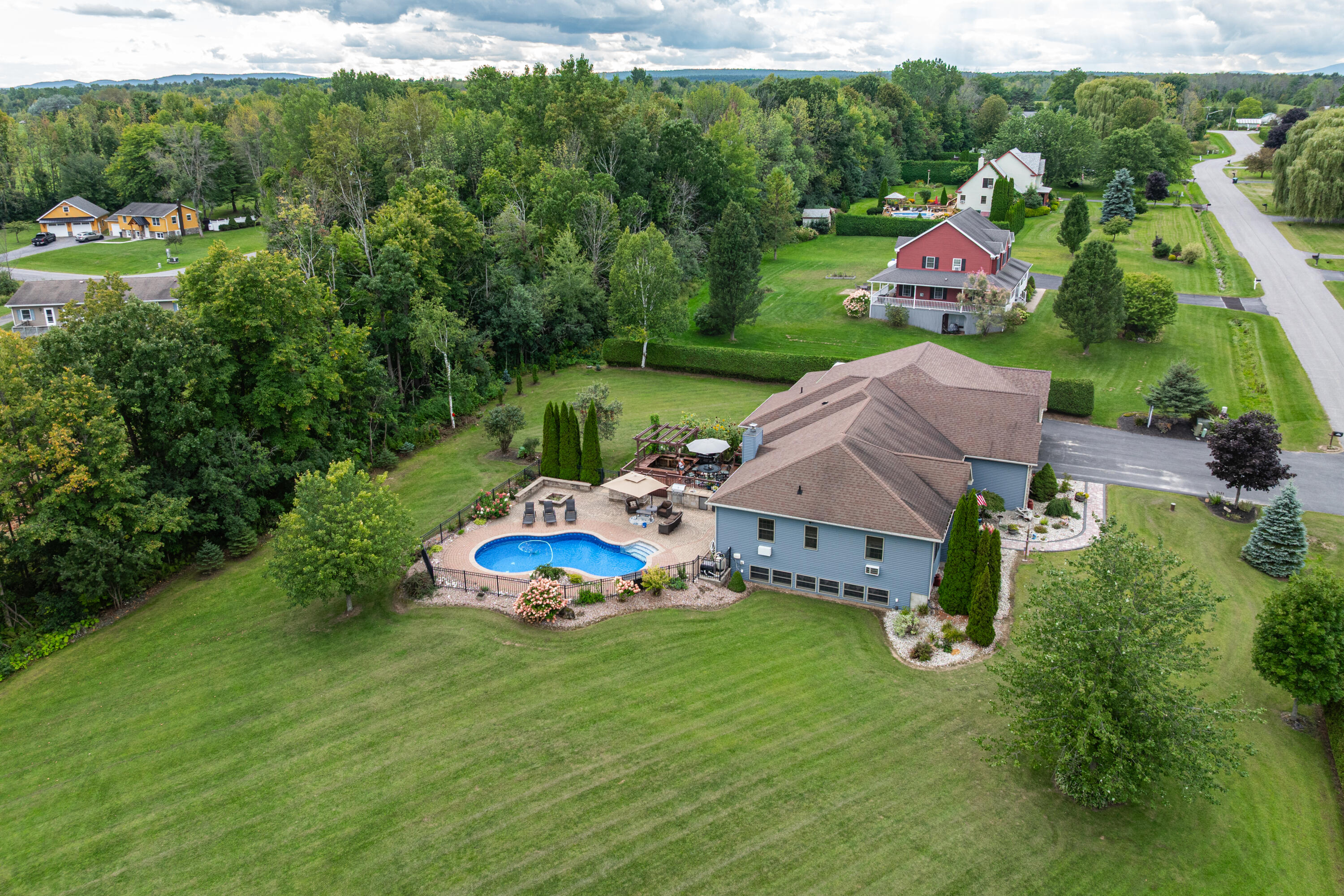 10 Willow Way Morrisonville NY 12962