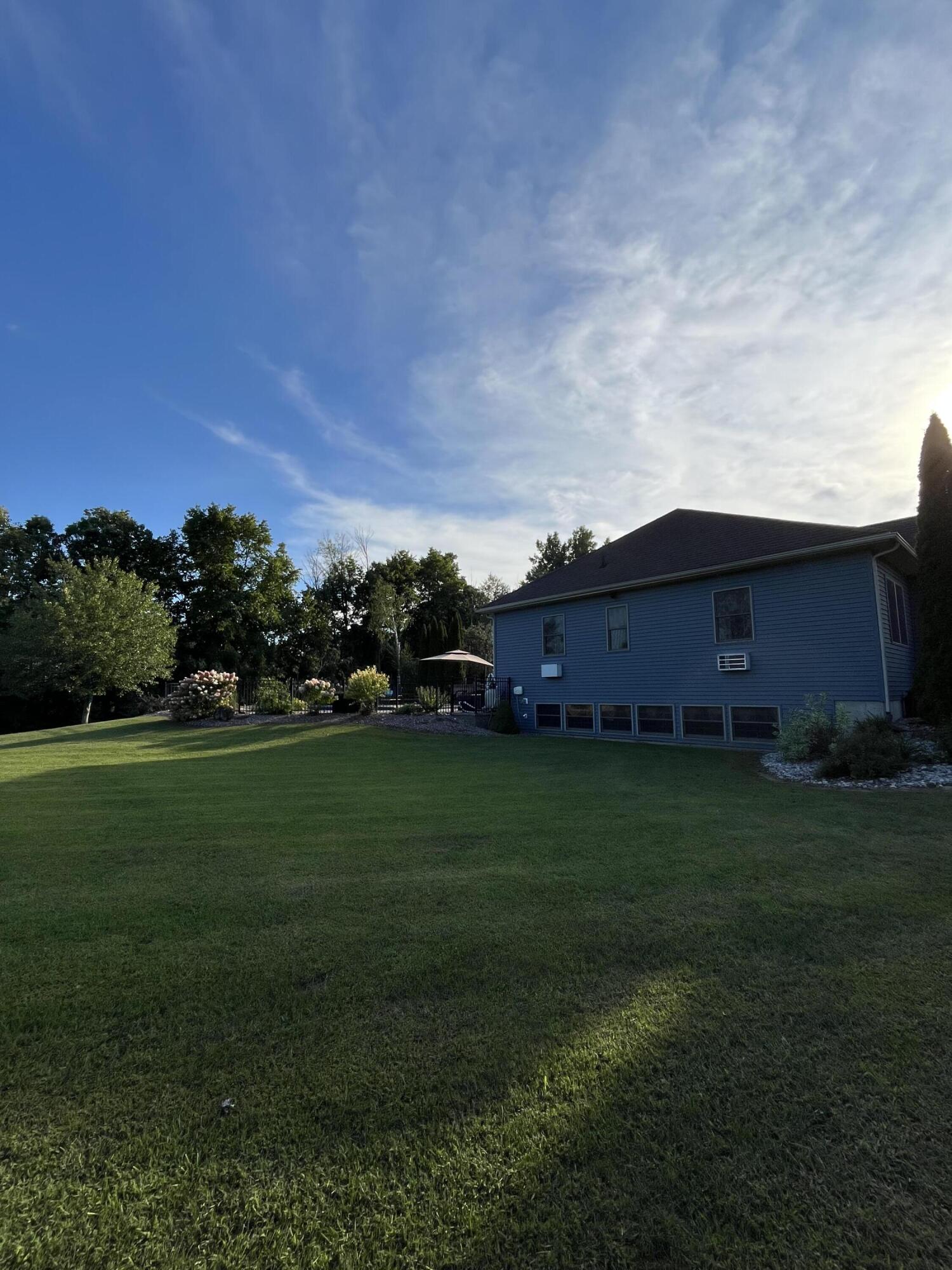 10 Willow Way Morrisonville NY 12962