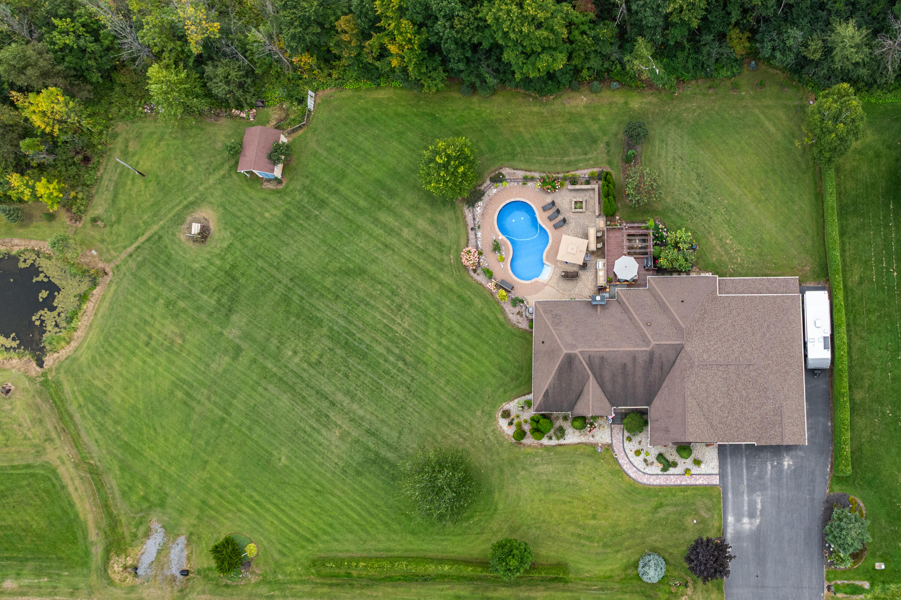 10 Willow Way Morrisonville NY 12962