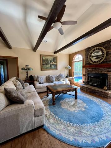 10 Willow Way Morrisonville NY 12962