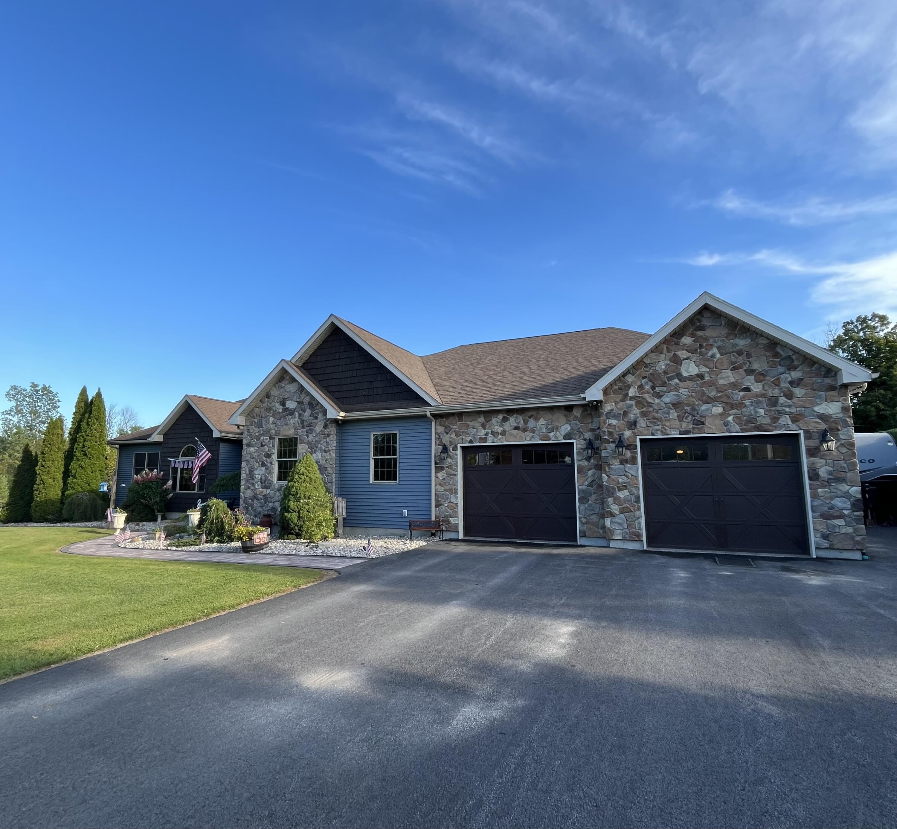 10 Willow Way Morrisonville NY 12962