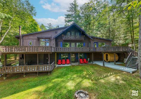 92 Signor Lane Jay NY 12941