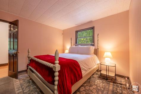 92 Signor Lane Jay NY 12941