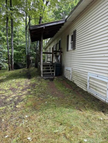 9 Ridge Way Saranac Lake NY 12983