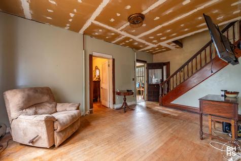 113 Forest Hill Avenue Saranac Lake NY 12983