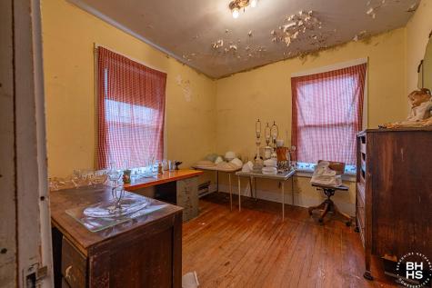 113 Forest Hill Avenue Saranac Lake NY 12983