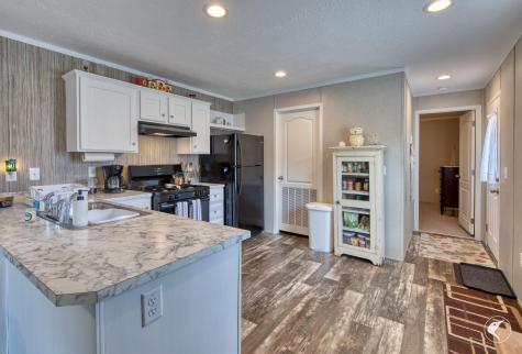 219 Daisy Lane Saranac Lake NY 12983