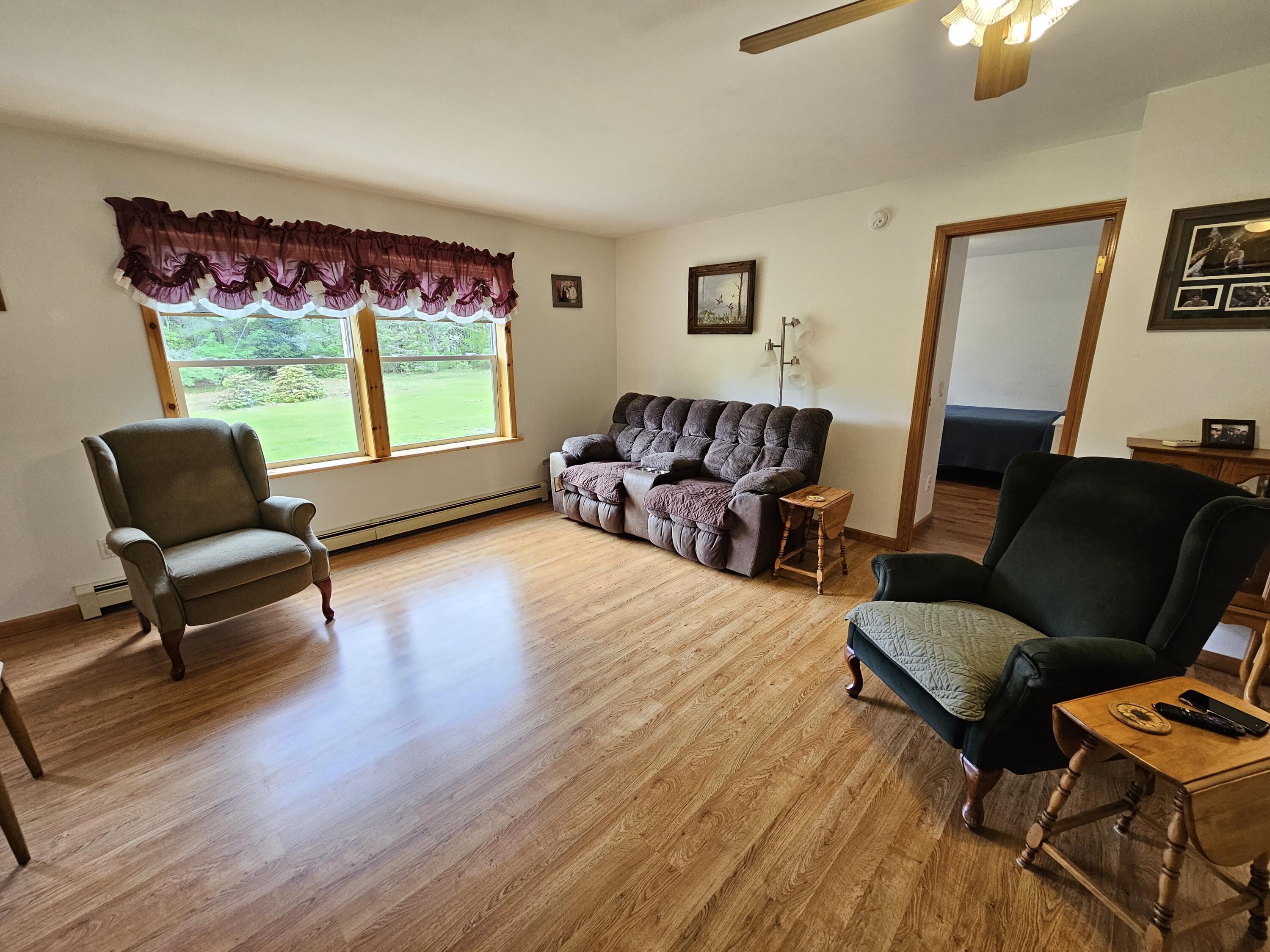 10 Steele Woods Road Elizabethtown NY 12932