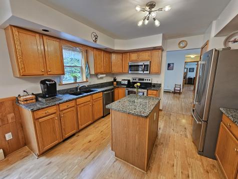 10 Steele Woods Road Elizabethtown NY 12932