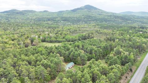 10 Steele Woods Road Elizabethtown NY 12932