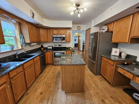 10 Steele Woods Road Elizabethtown NY 12932