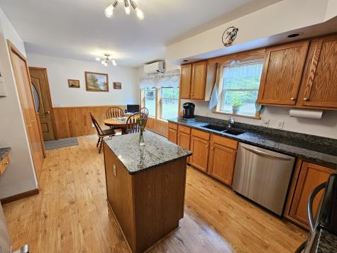10 Steele Woods Road Elizabethtown NY 12932