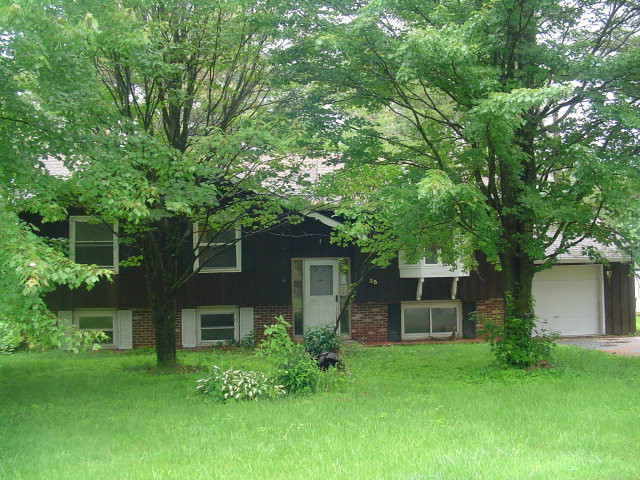35 Macey Lane Plattsburgh NY 12901
