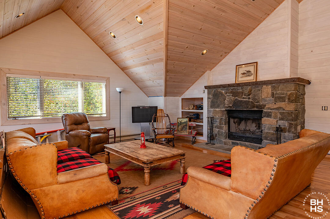12 George & Bliss Lake Placid NY 12946
