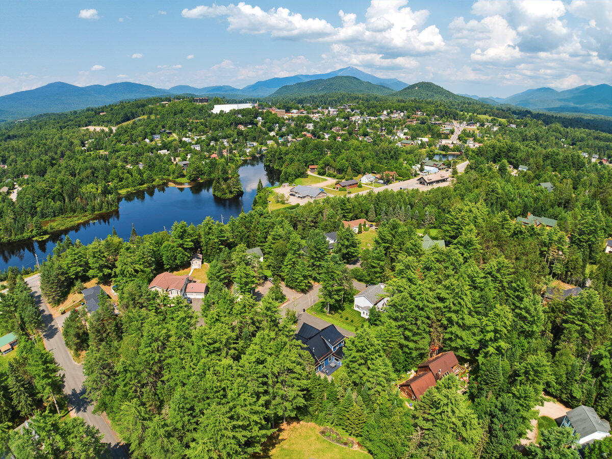 81 Blueberry Ridge Road Lake Placid NY 12946