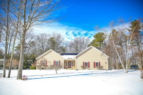 10 Wildflower Lane Morrisonville NY 12962