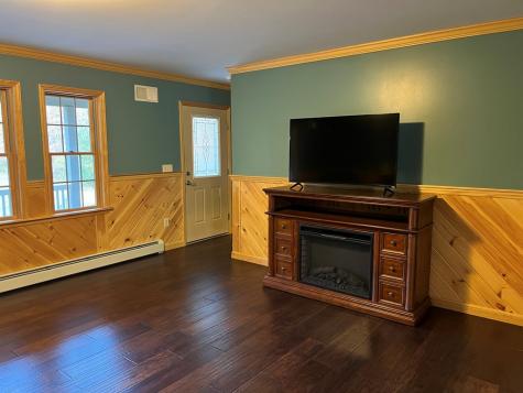 281 Giddings Road Peru NY 12972