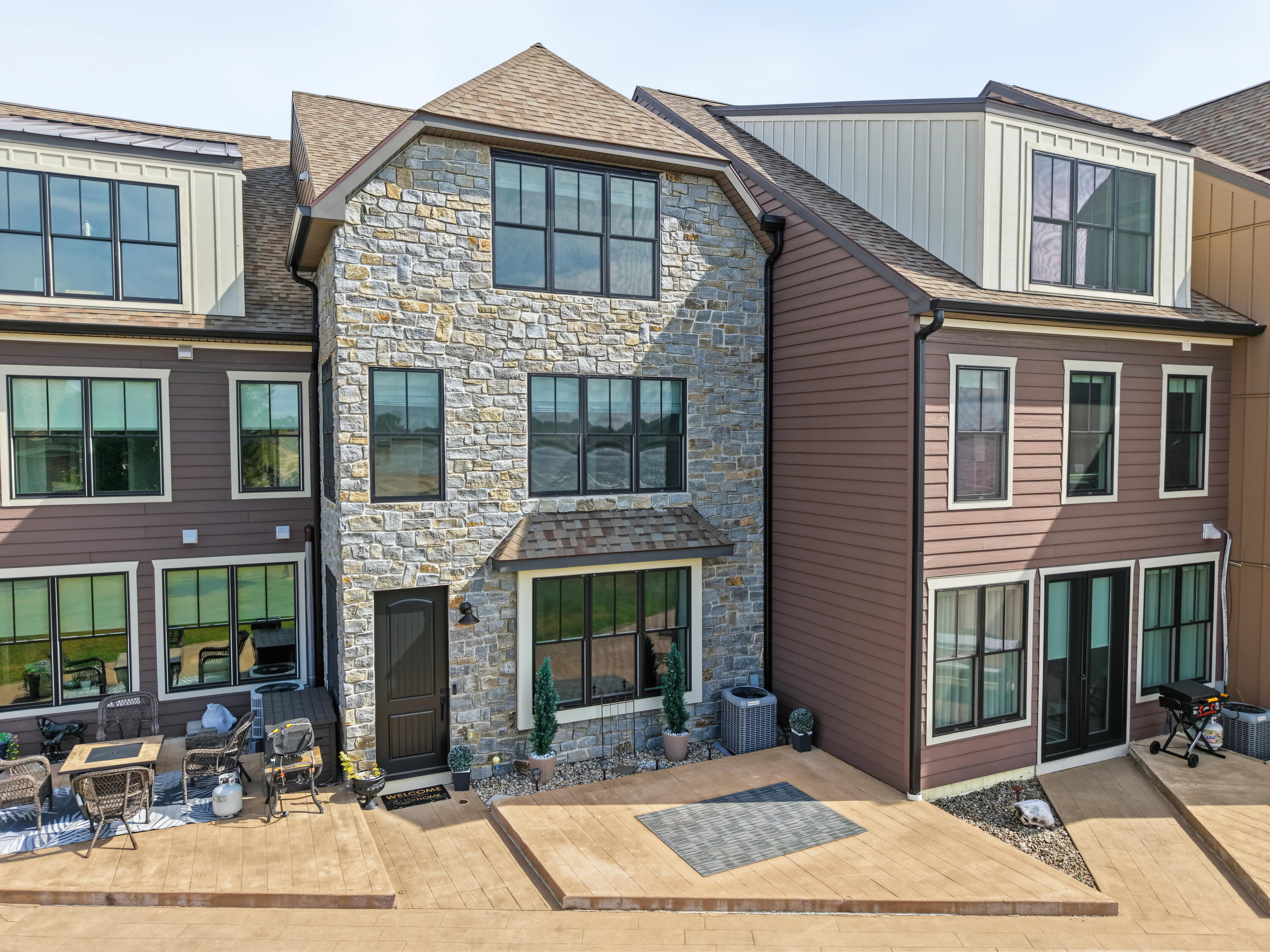5 Lennox Way Plattsburgh NY 12901