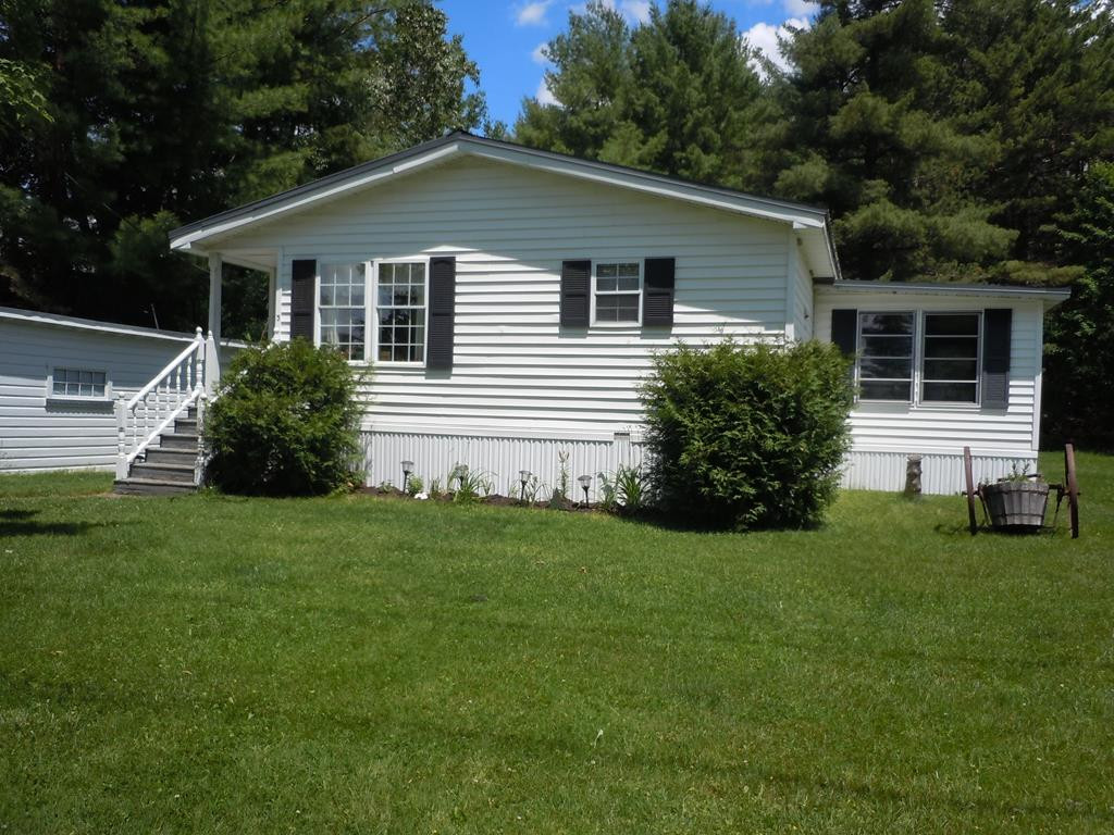 33 Crossfield Avenue Saranac Lake NY 12983