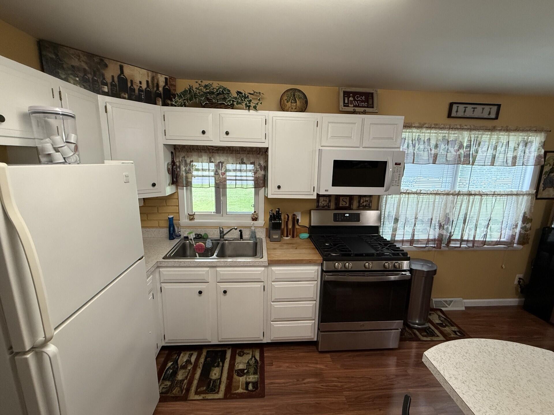 2046 State Route 3 Cadyville NY 12918