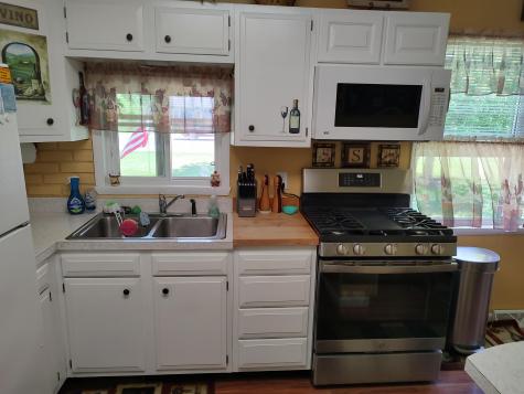 2046 State Route 3 Cadyville NY 12918