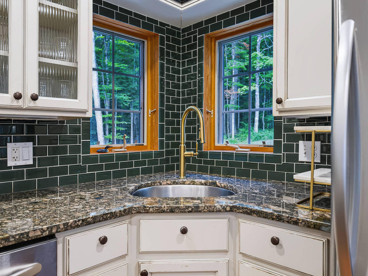 506 River Road Lake Placid NY 12946