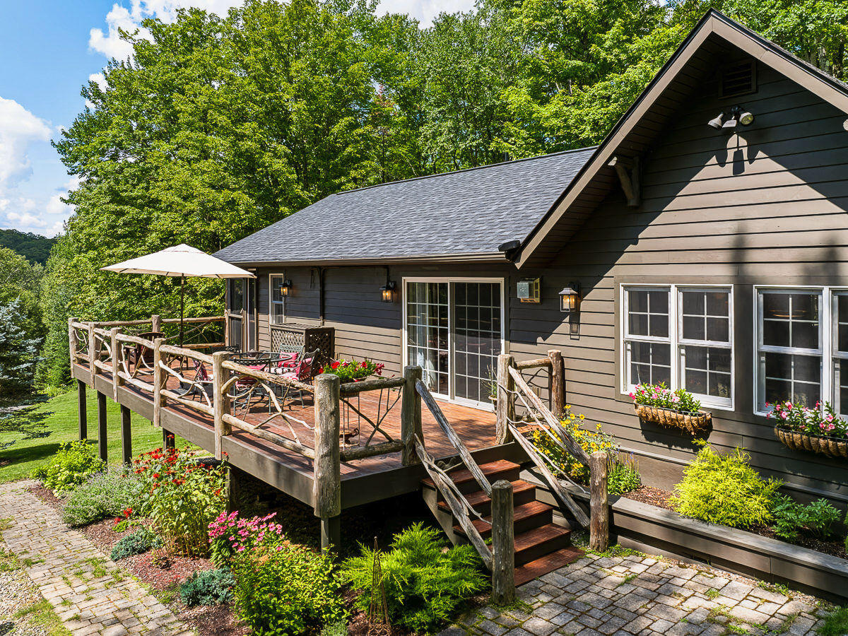 506 River Road Lake Placid NY 12946