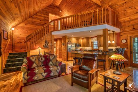 82 Fox Farm Road Wilmington NY 12997