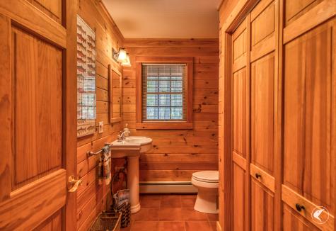 82 Fox Farm Road Wilmington NY 12997
