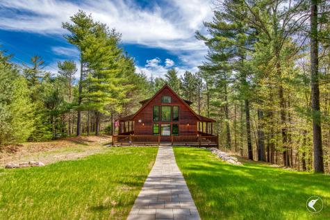 82 Fox Farm Road Wilmington NY 12997