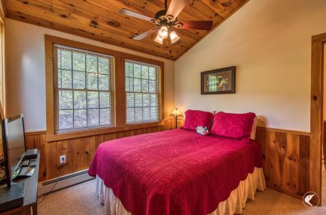 82 Fox Farm Road Wilmington NY 12997