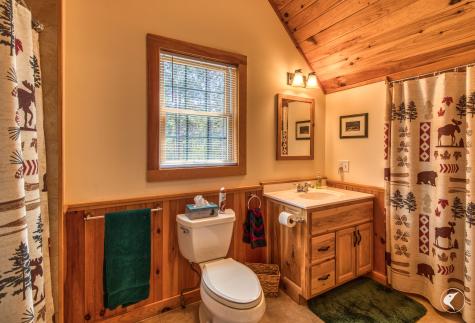 82 Fox Farm Road Wilmington NY 12997