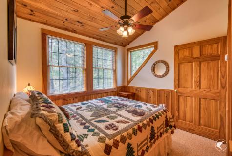 82 Fox Farm Road Wilmington NY 12997